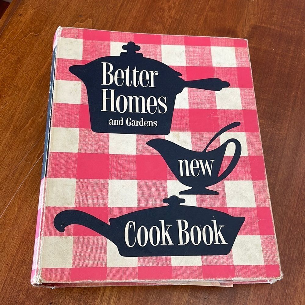 Vintage Better Homes & Gardens Cookbook - First Edition, 1953, 7th Printing